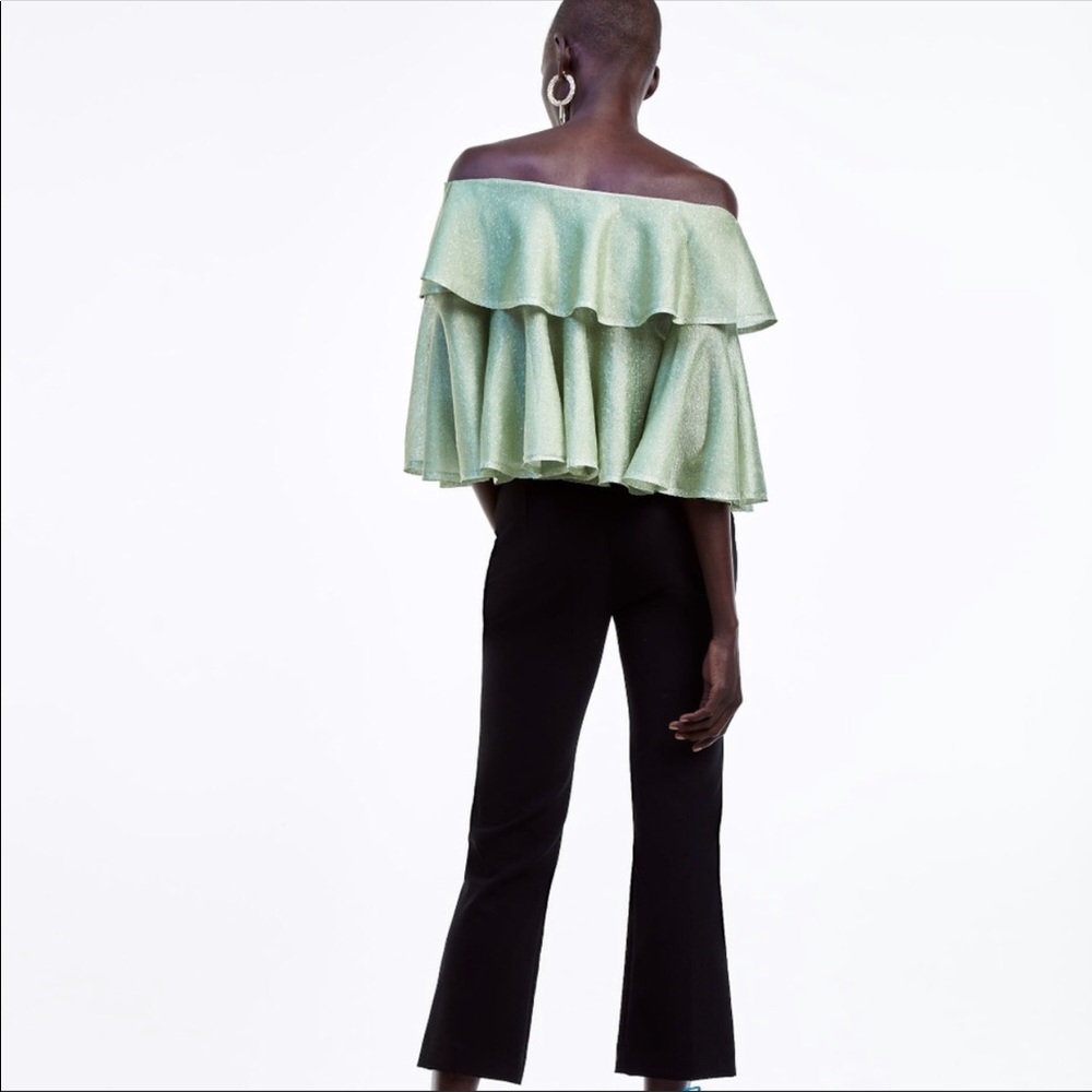 NWT Goodnight Macaroon off shoulder tiered top S - Picture 2 of 12